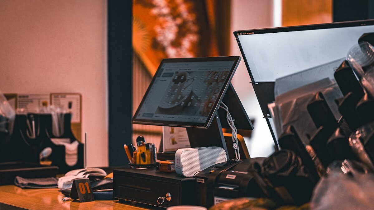 Internet para comercios qué debe tener una buena conexión para vender y atender sin cortes